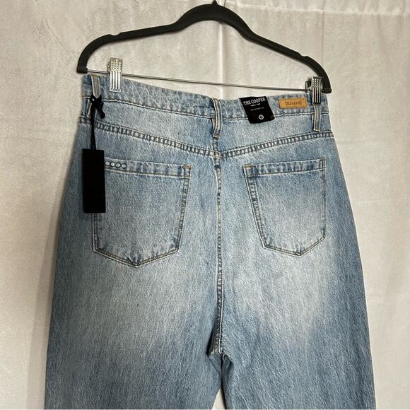 NWT BlankNYC The Cooper Long Slim Straight 100% Cotton Light Wash Denim Jeans 30 - Picture 4 of 8